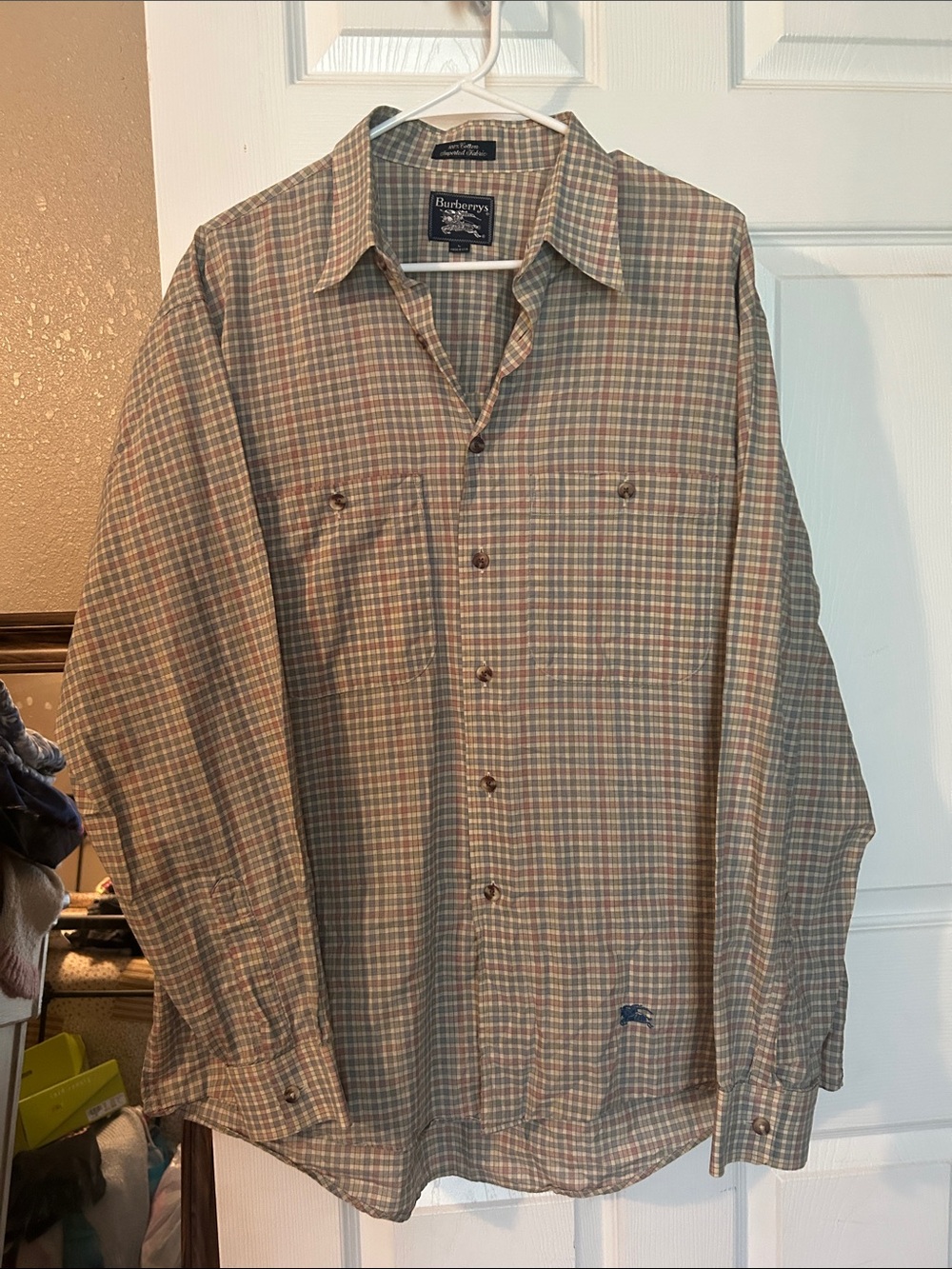 Men’s Large Burberrys 100% cotton button down tan plaid